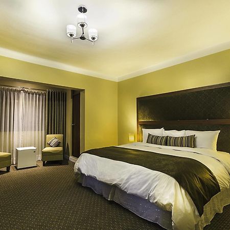 Los Leones Hotel Boutique Yanahuara エクステリア 写真