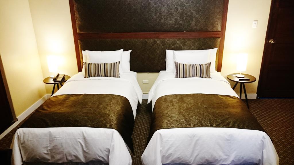 Los Leones Hotel Boutique Yanahuara エクステリア 写真