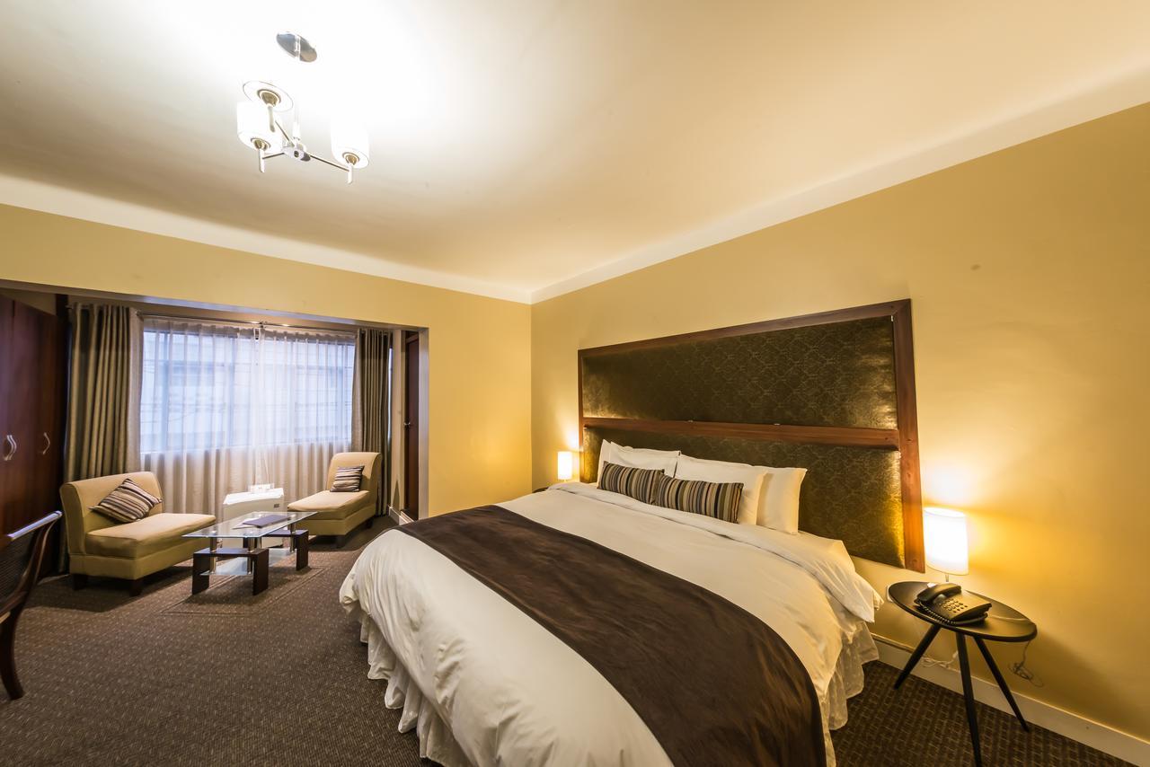 Los Leones Hotel Boutique Yanahuara エクステリア 写真