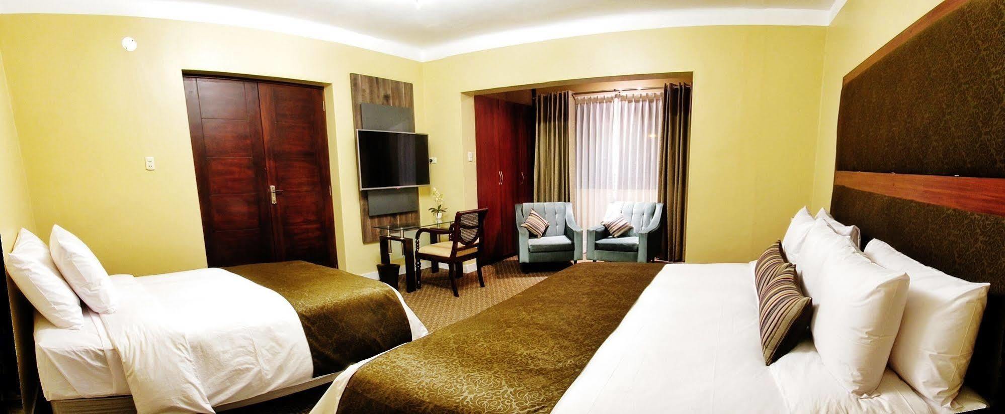 Los Leones Hotel Boutique Yanahuara エクステリア 写真